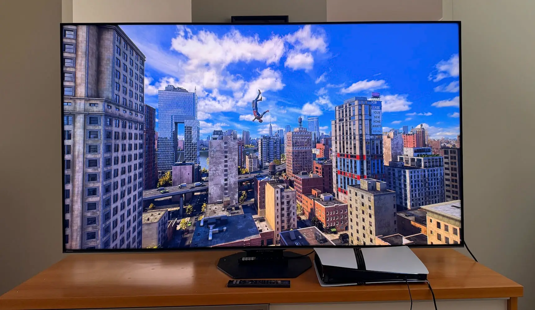 Hisense 75 インチ U8NAU Mini-LED TV レビュー